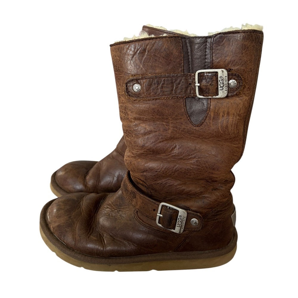 UGG Sundance II Brown Leather Buckle Sheepskin Boots 8 Rugged Indie Sleaze